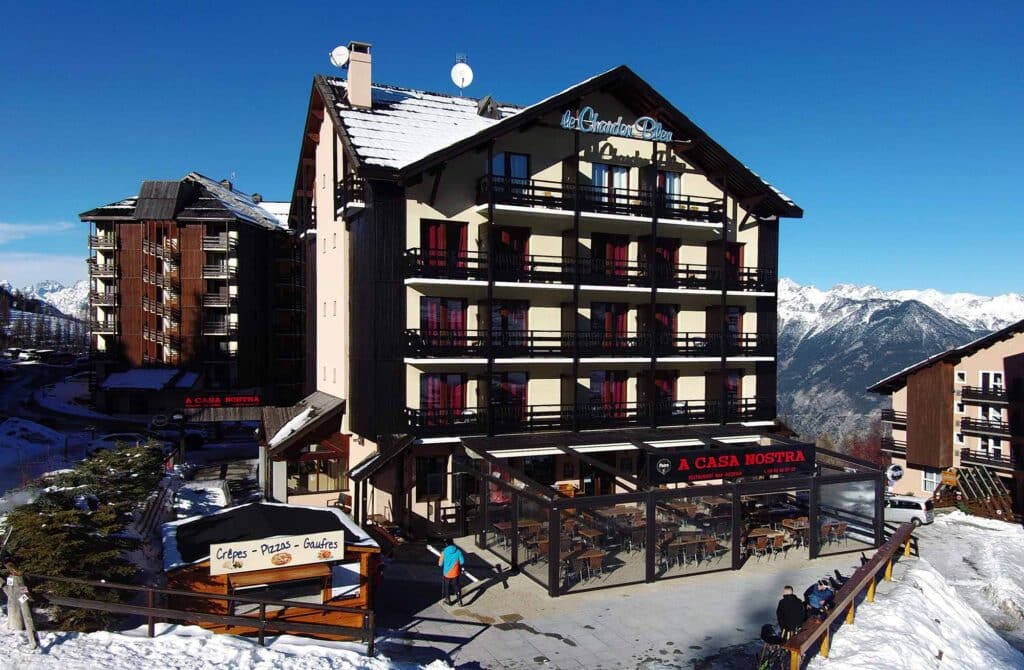 hotel resto chardon bleu